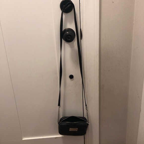 Black Michael Kors Purse! - Picture 5 of 5